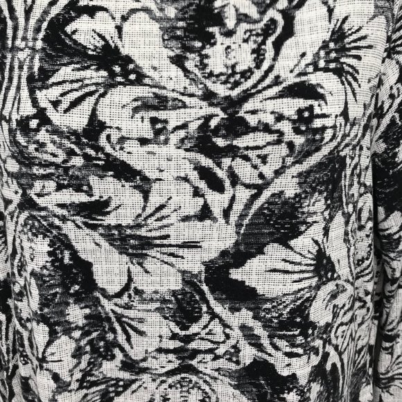 Chico’s Zenergy Stretchy Floral Print Blouse M - Picture 3 of 7